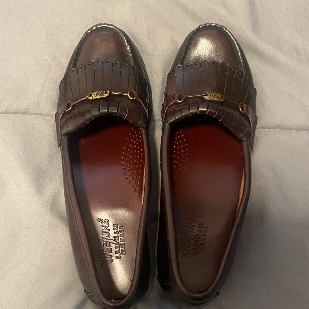 G.H. Bass & Co. Brown Leather Loafers - Picture 5 of 6